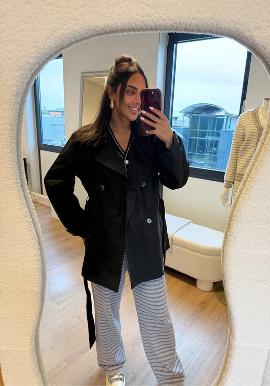Plus Queen trenchcoat black