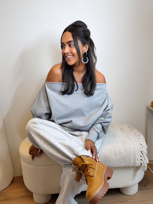 Olivia off-shoulder top grey