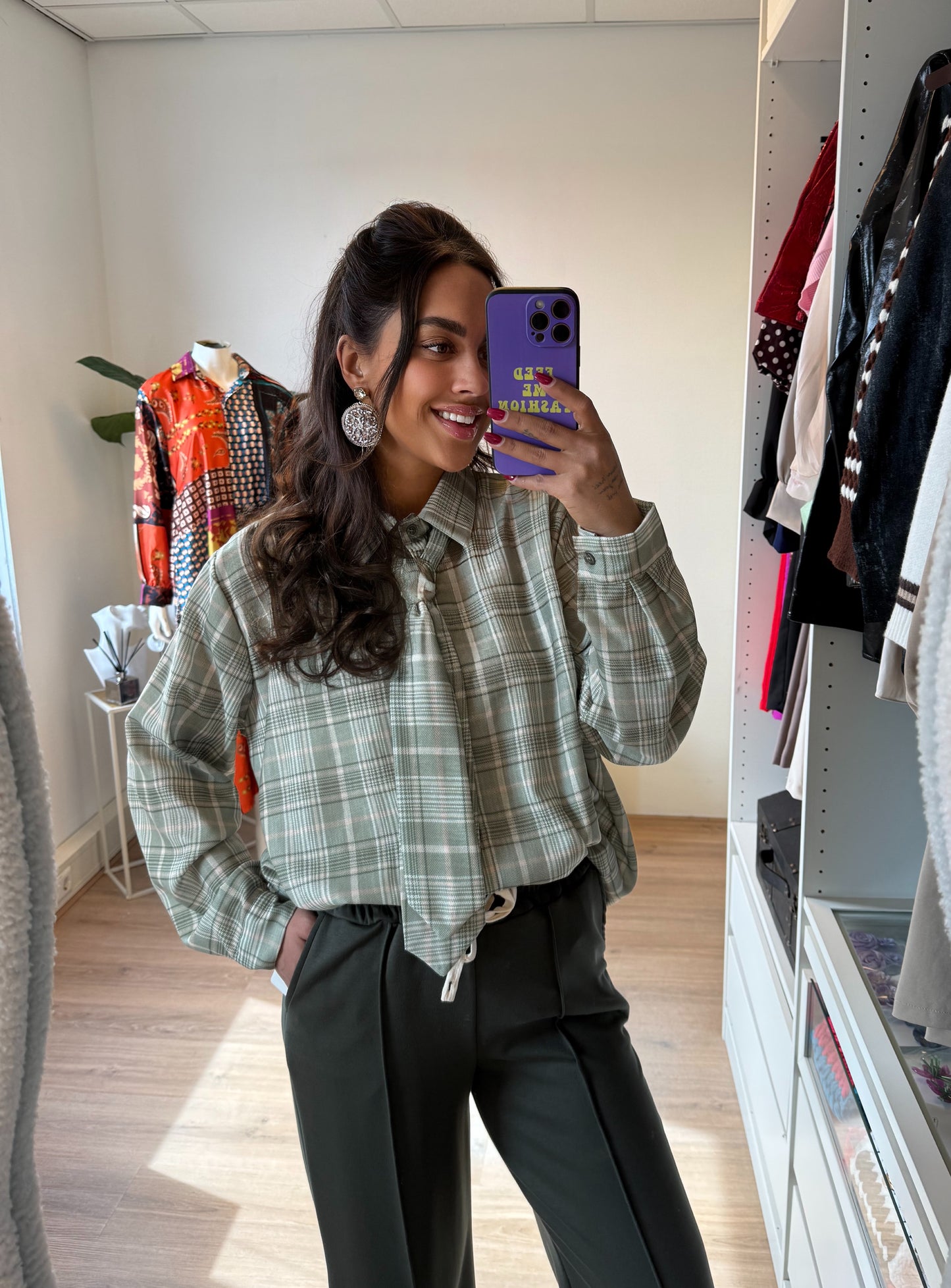 Geruite blouse met stropdas groen