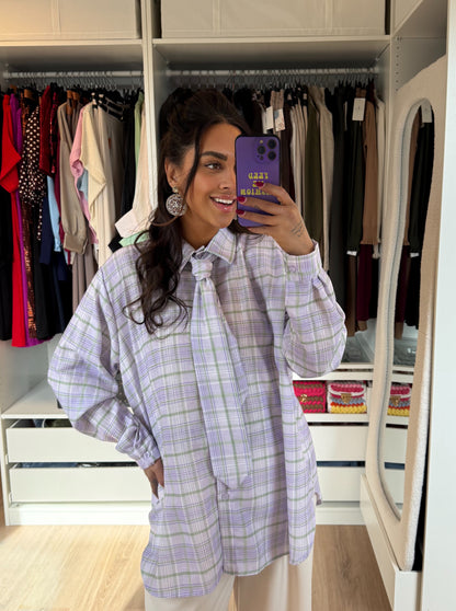 Geruite blouse met stropdas lila