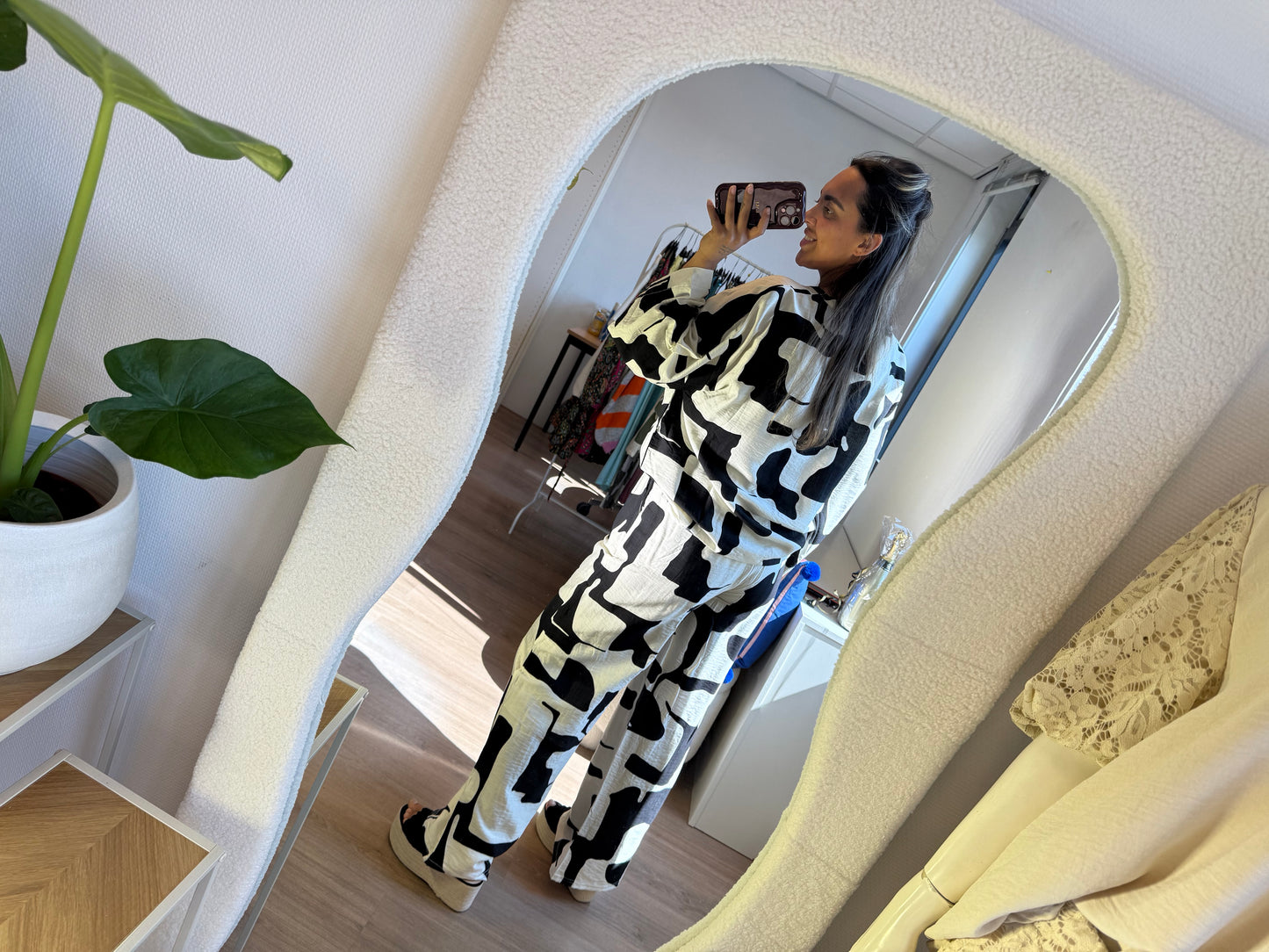 Kiara two piece set offwhite & black