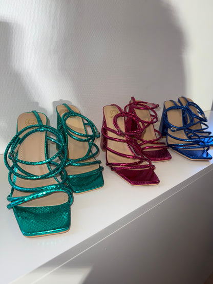 Mia metallic heels blue