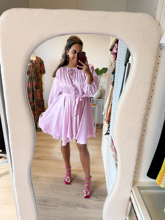 Savannah silky ruffle dress babypink