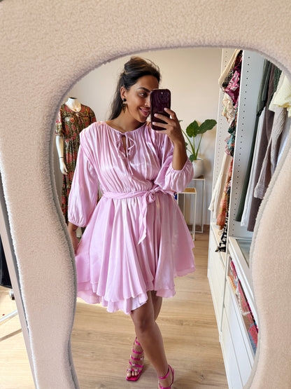 Savannah silky ruffle dress babypink