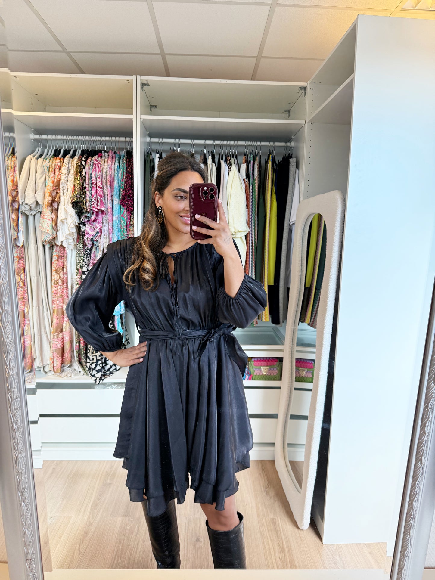 Savannah silky ruffle dress black