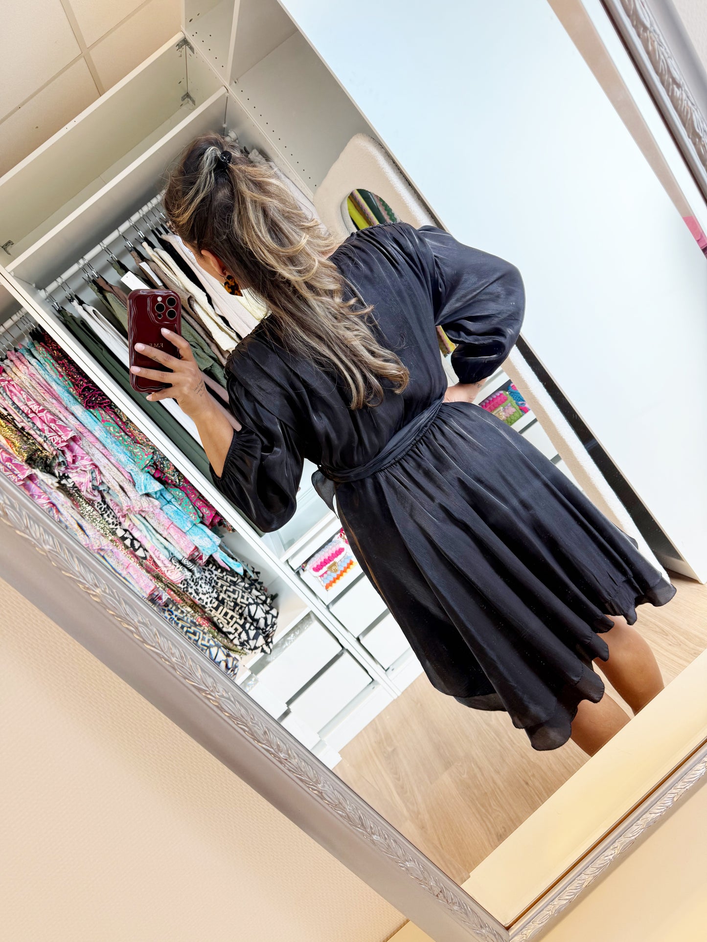 Savannah silky ruffle dress black