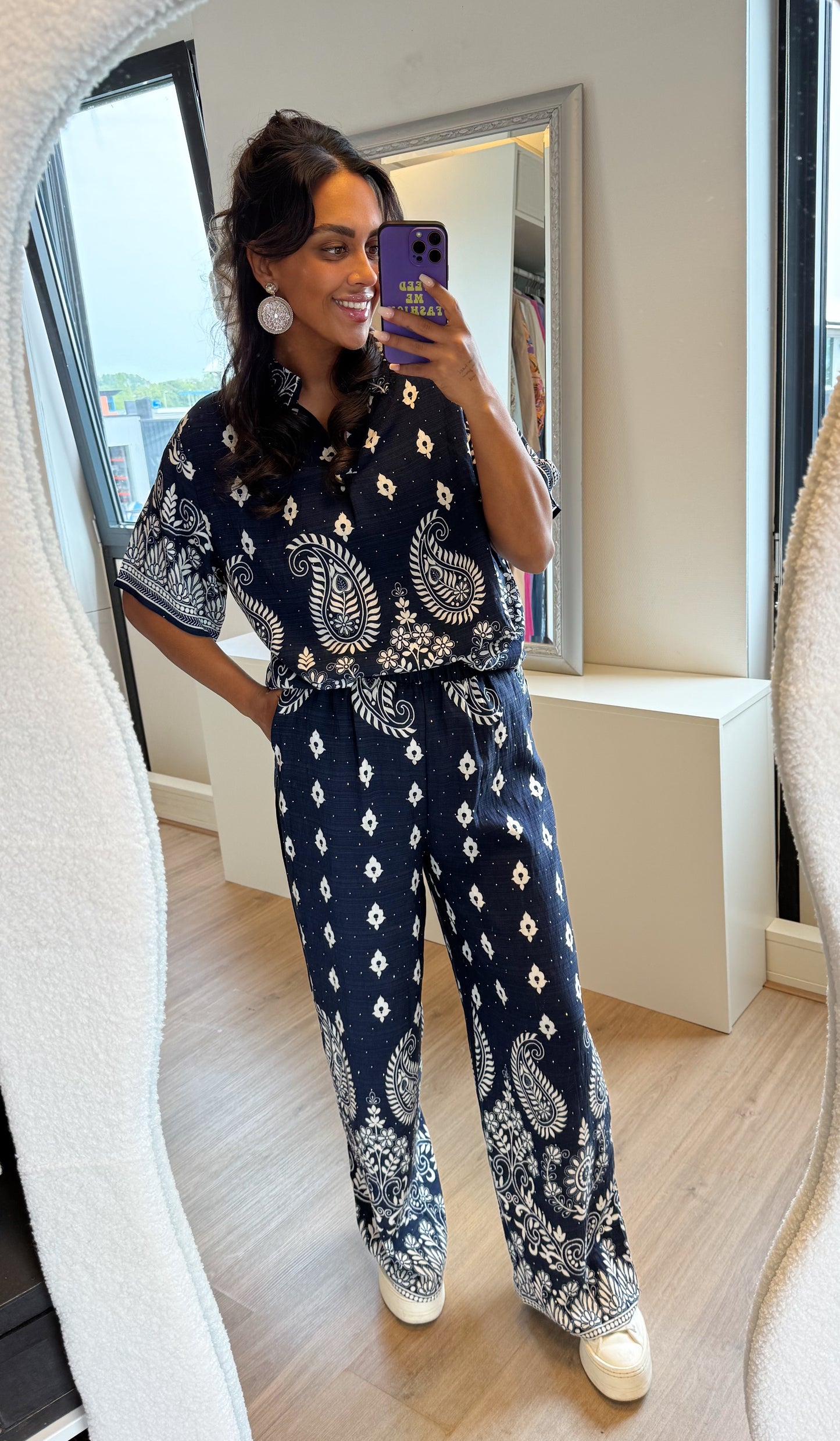 Paisley tweedelig pak met strass donkerblauw
