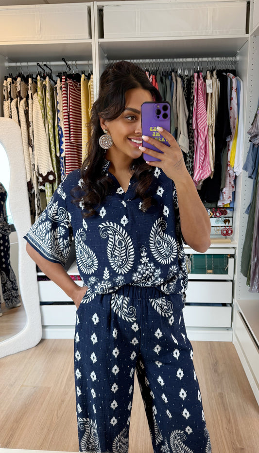 Paisley tweedelig pak met strass donkerblauw
