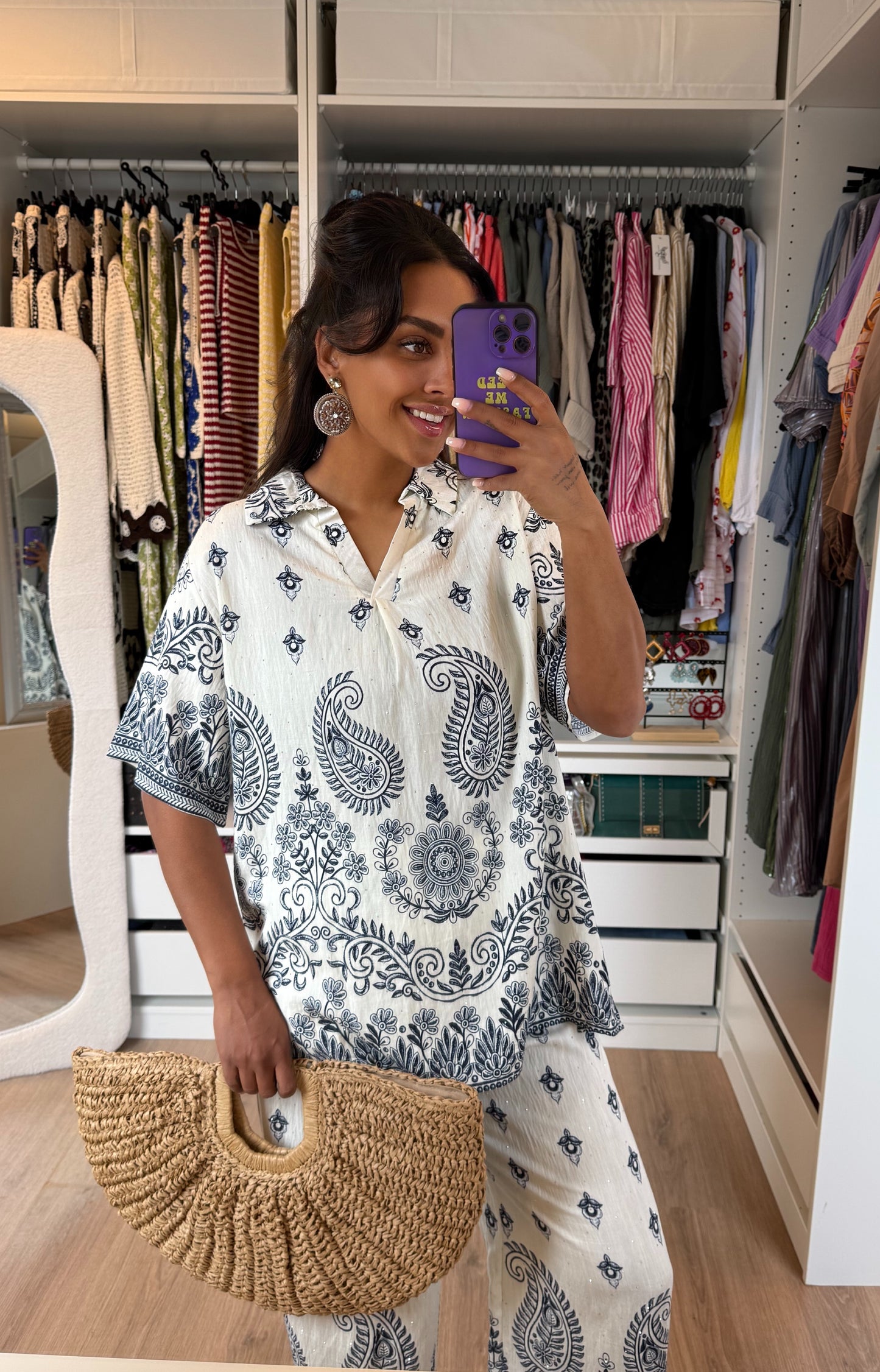 Paisley tweedelig pak met strass offwhite