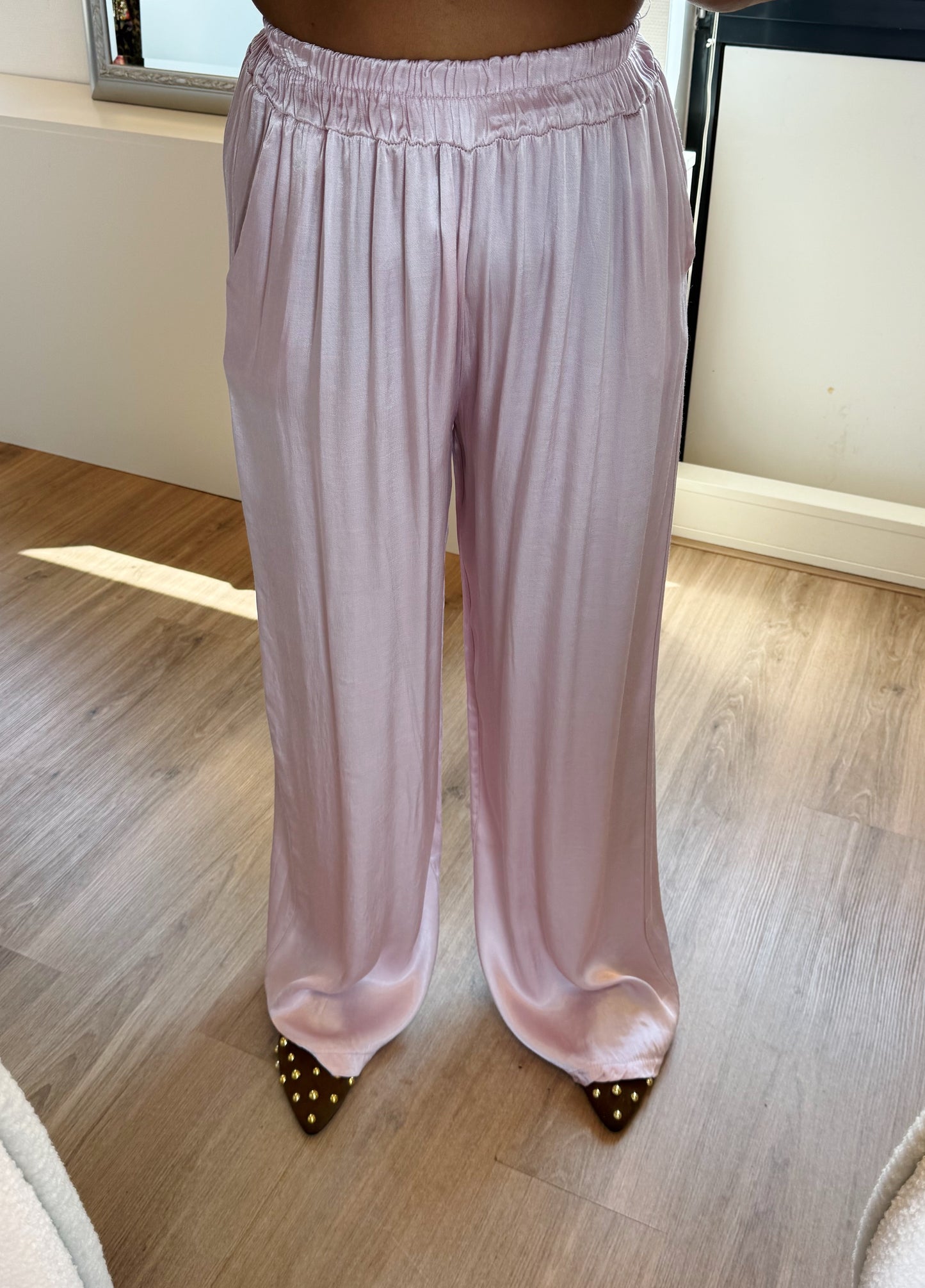 Satijnen broek van viscose lichtroze