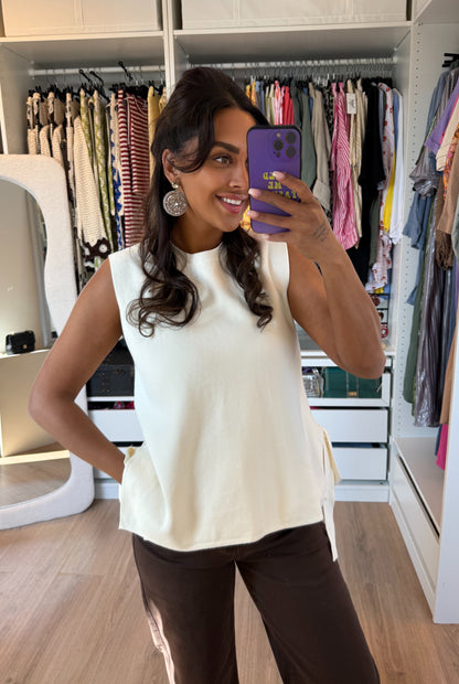 Top met strikken beige