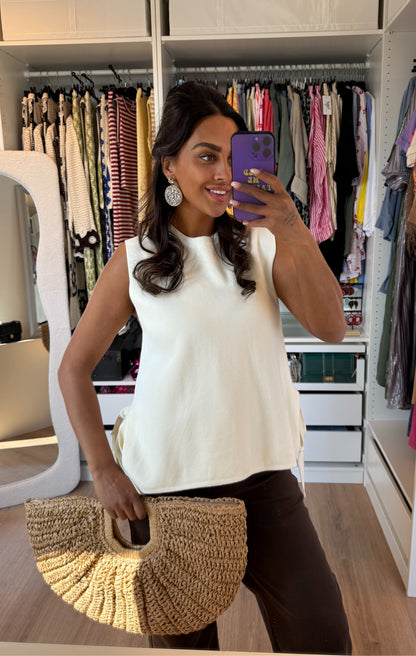 Top met strikken beige