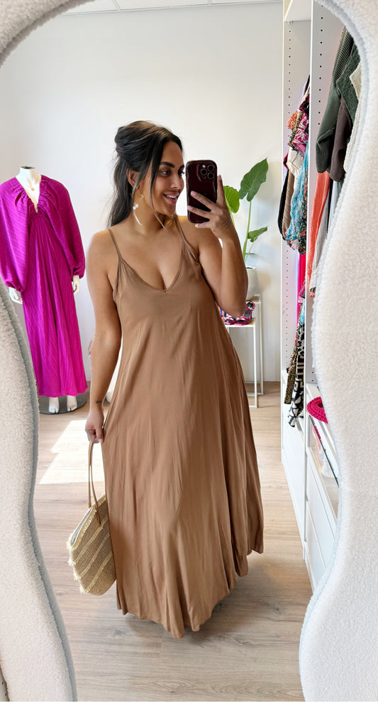 Valentina maxi dress caramel