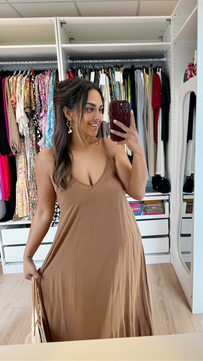 Valentina maxi dress caramel