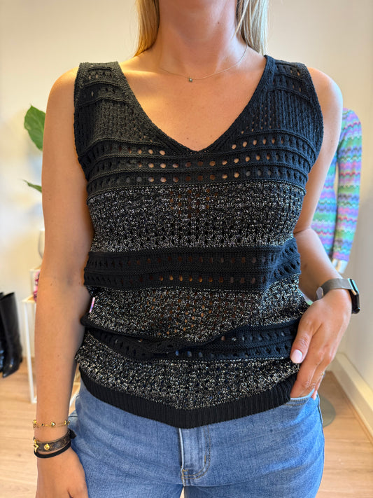Livia crochet top black