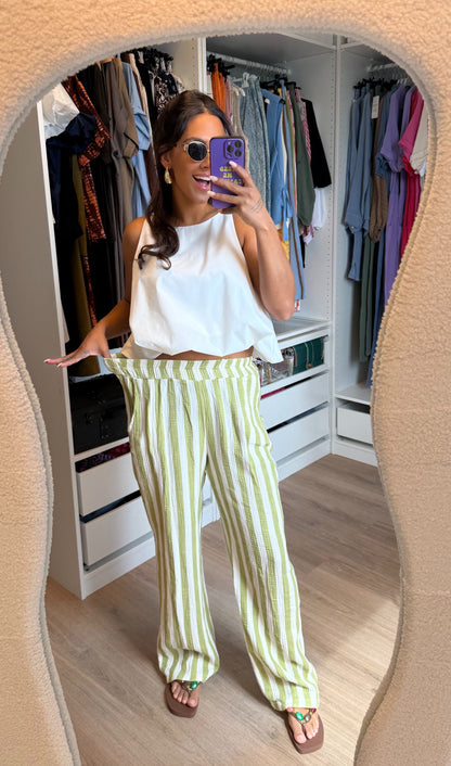 Mousseline broek met rechte pijpen pistache groen