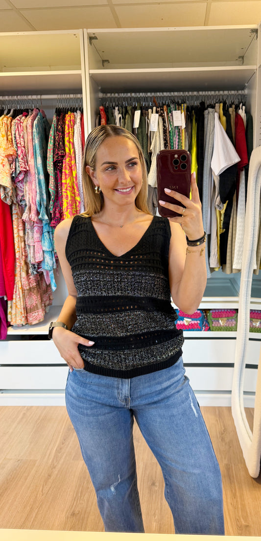 Livia crochet top black