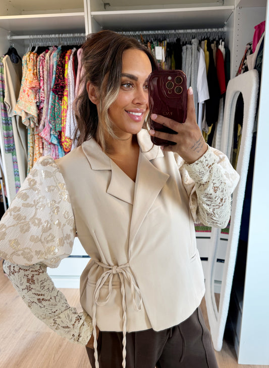 Georgia golden detail lace blazer beige