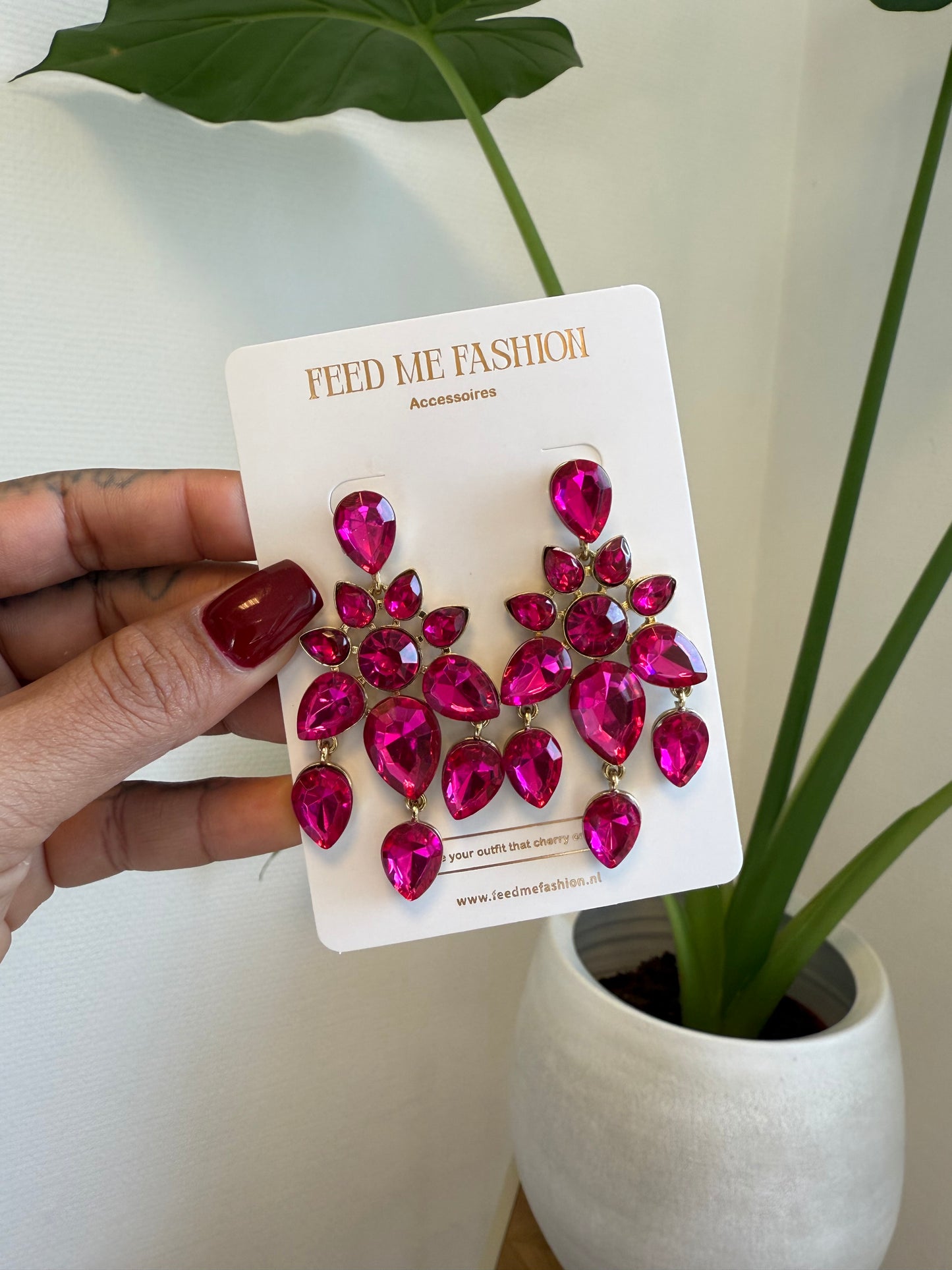 Oorbellen statement fuchsia roze & goud