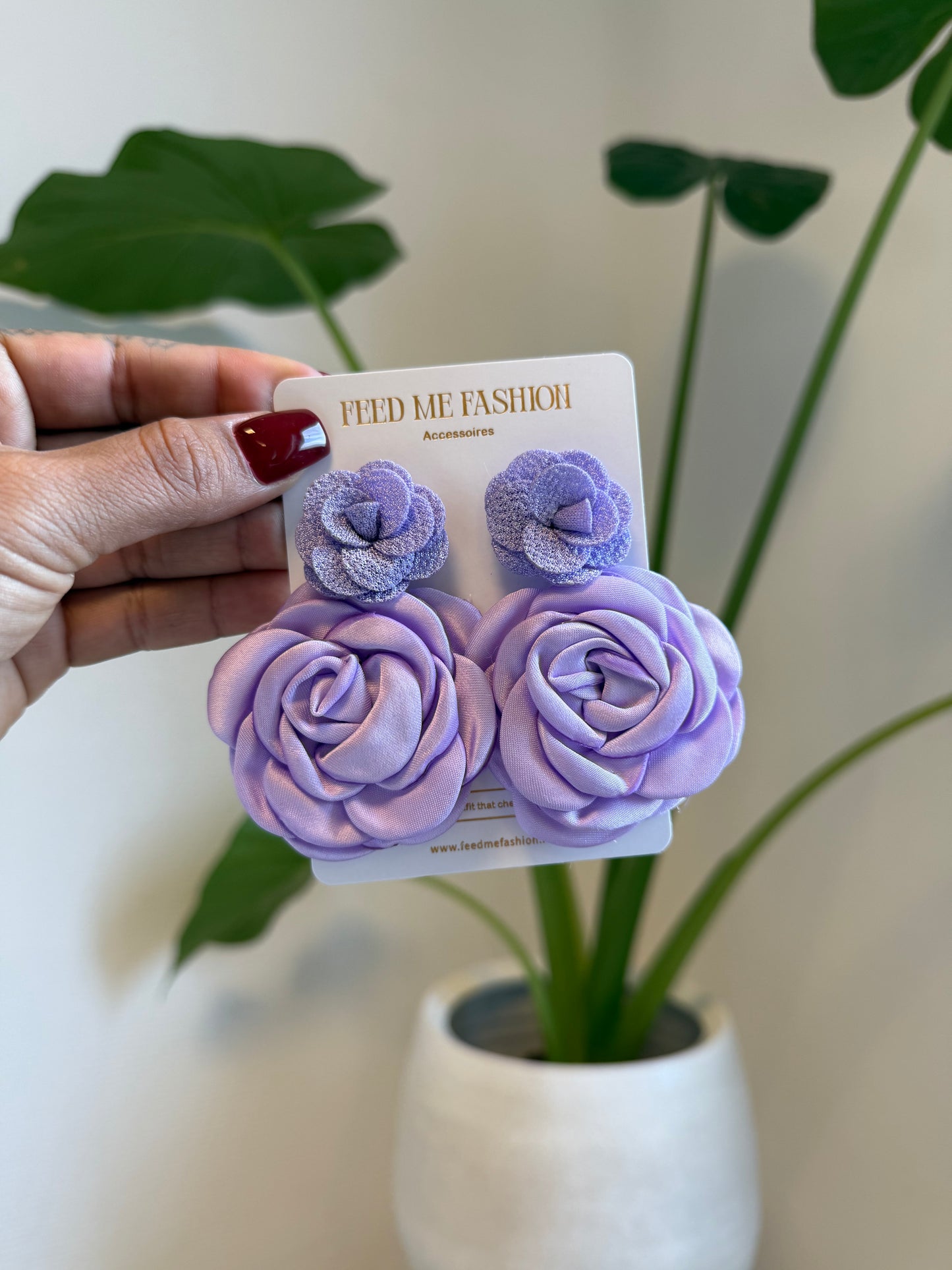 Oorbellen bloemen lila