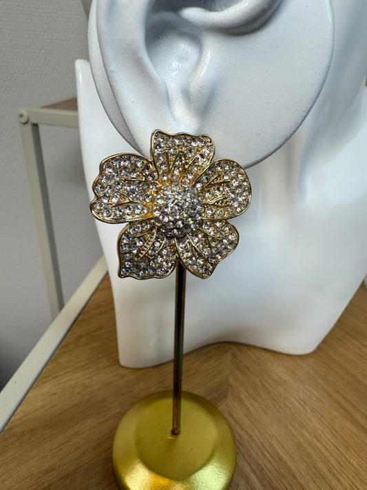 Oorbellen bloem goud met strass steentjes