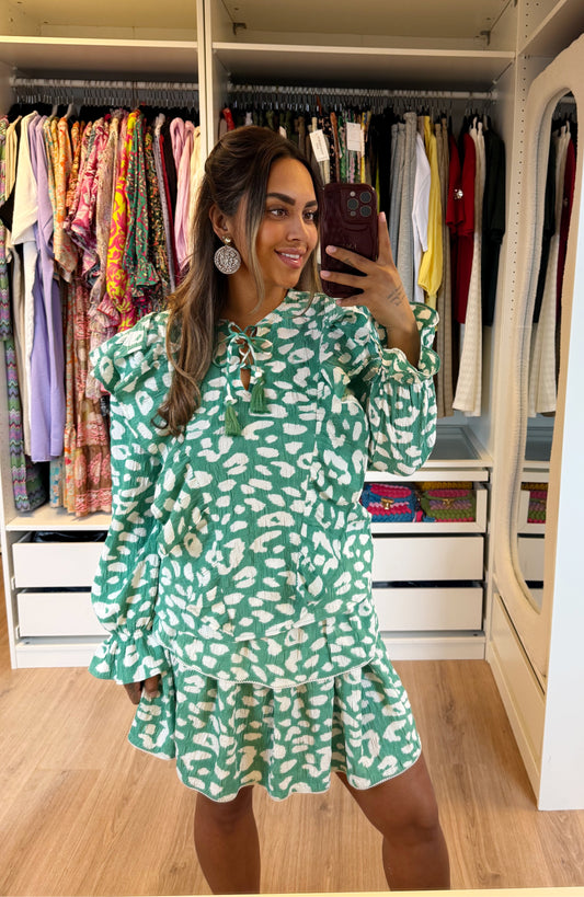 Florine ruffle set mint & white