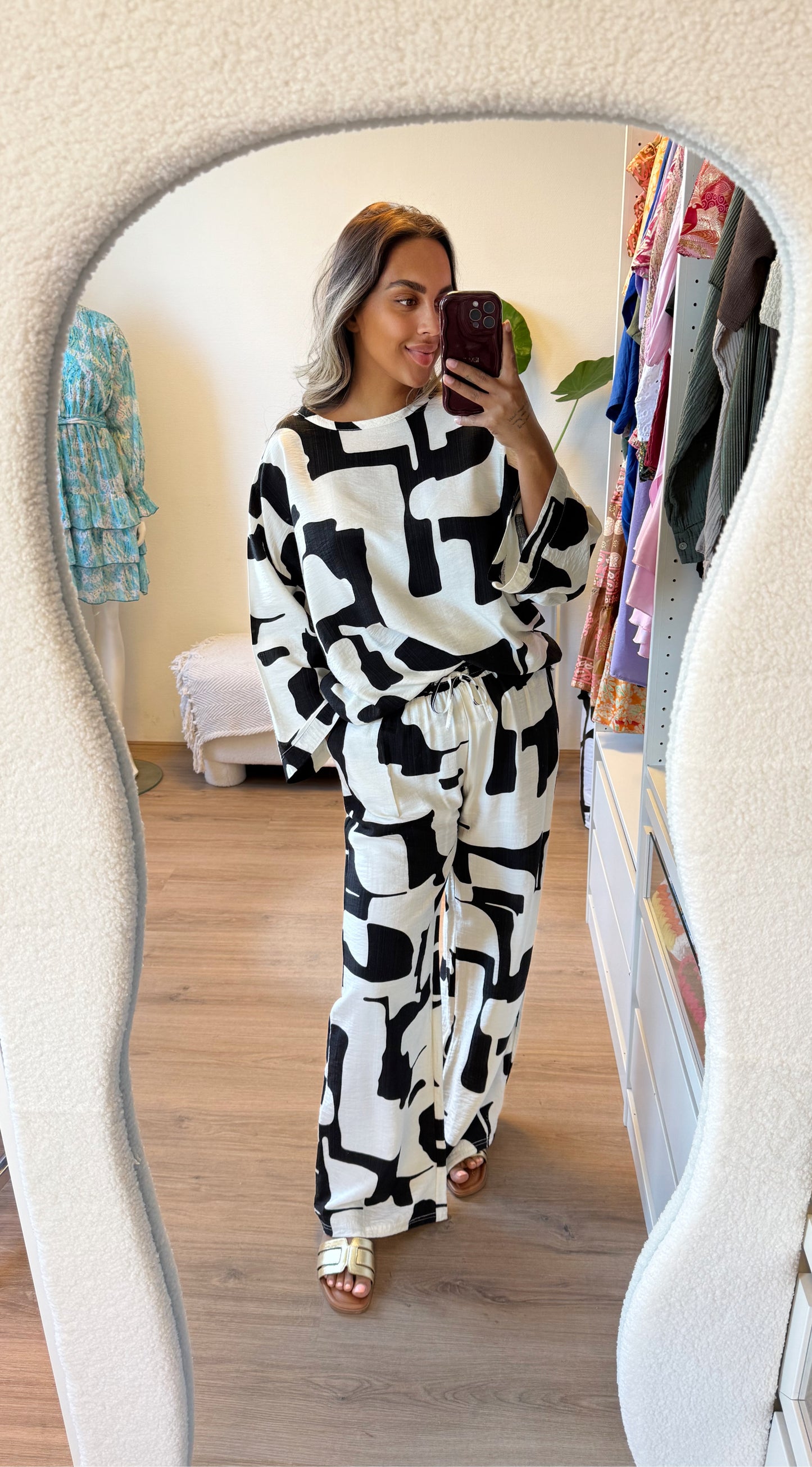 Kiara two piece set offwhite & black
