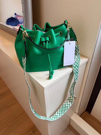 Bucket bag bright green
