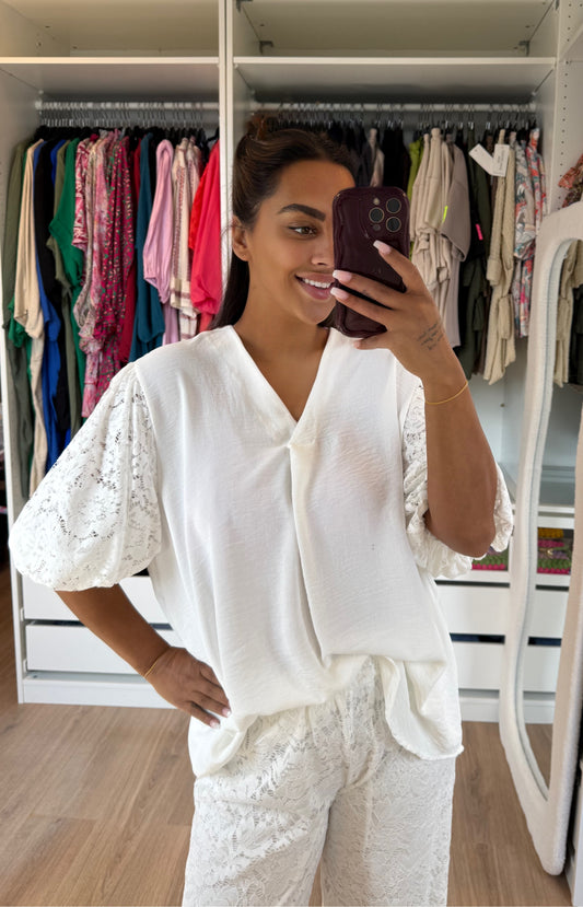 Leah lace top wit