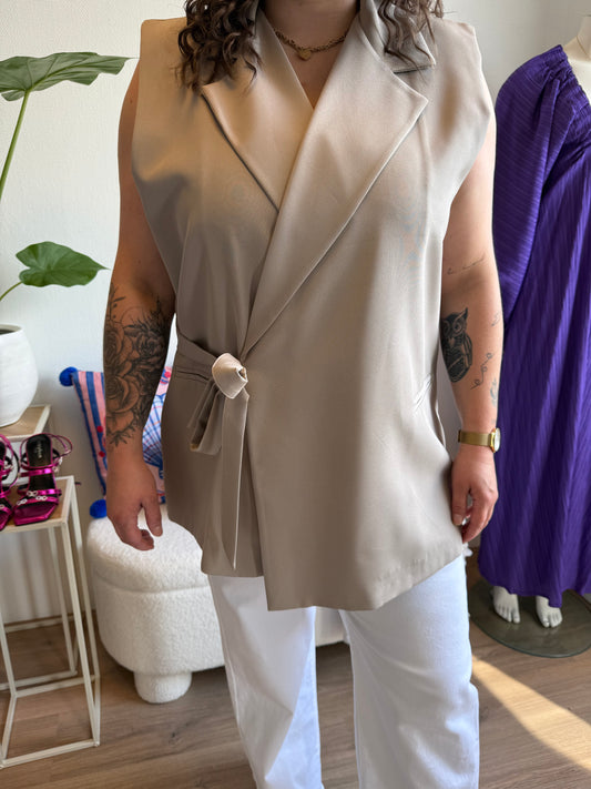 Charlotte bow gilet taupe