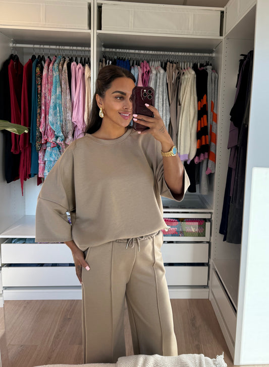 Brooklyn basic jogger set beige