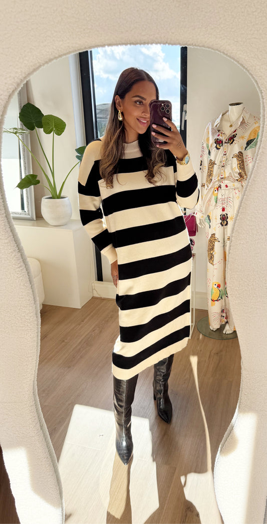 Kaelynn knitted stripe dress beige & black