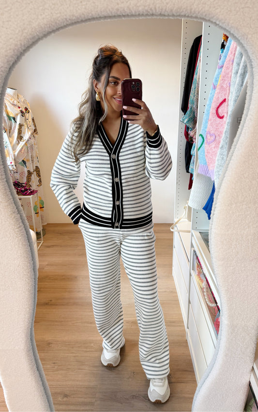 Chanelle two piece black & white