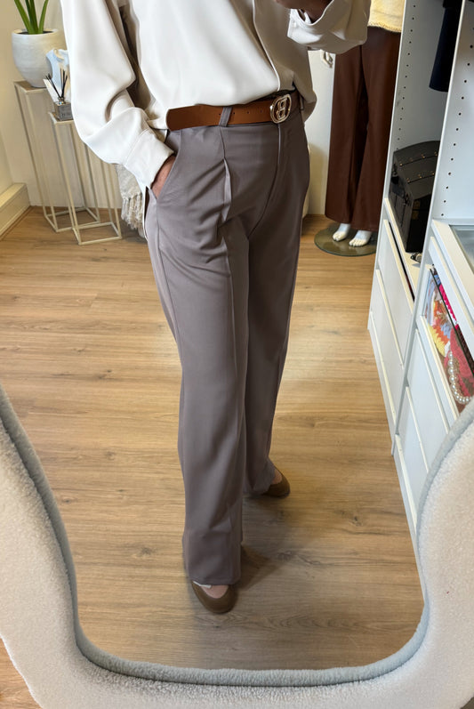 Pantalon straight fit met riem taupe