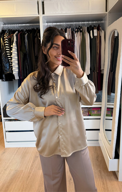 Satijnen blouse beige
