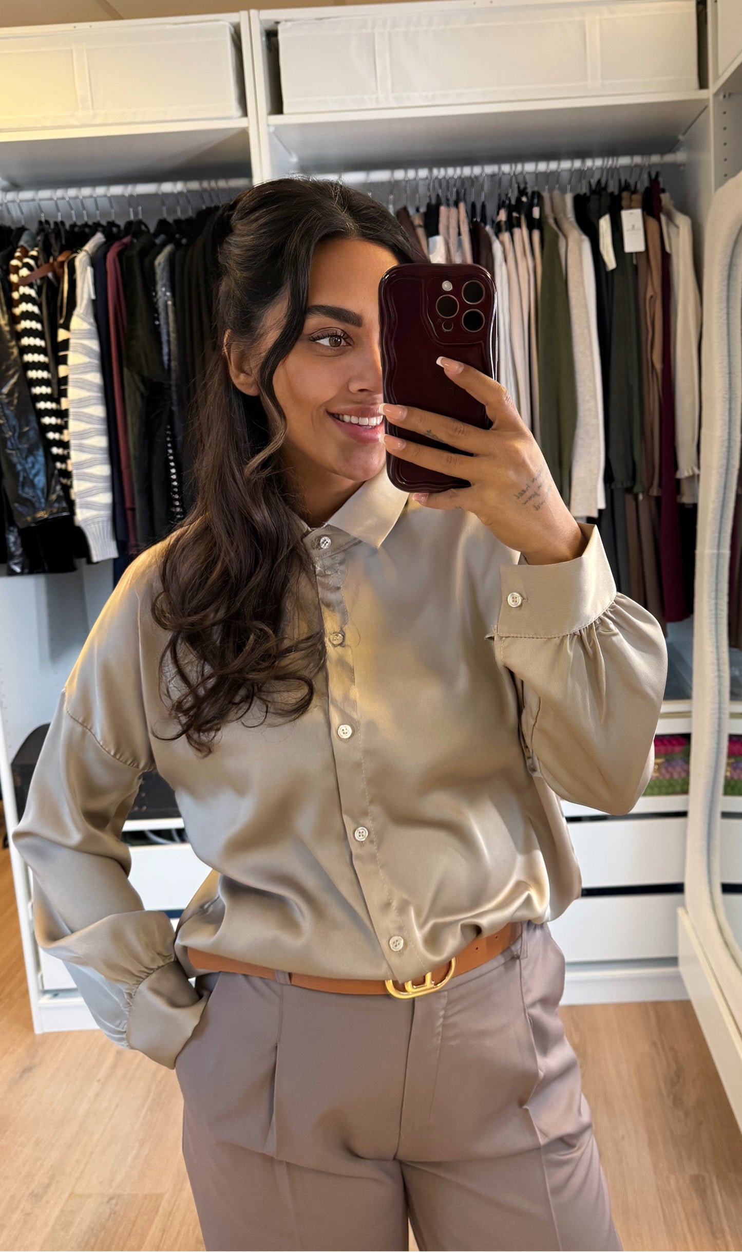 Satijnen blouse beige